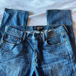 Lucky Brand 410 athletic fit light wash jeans 32x32